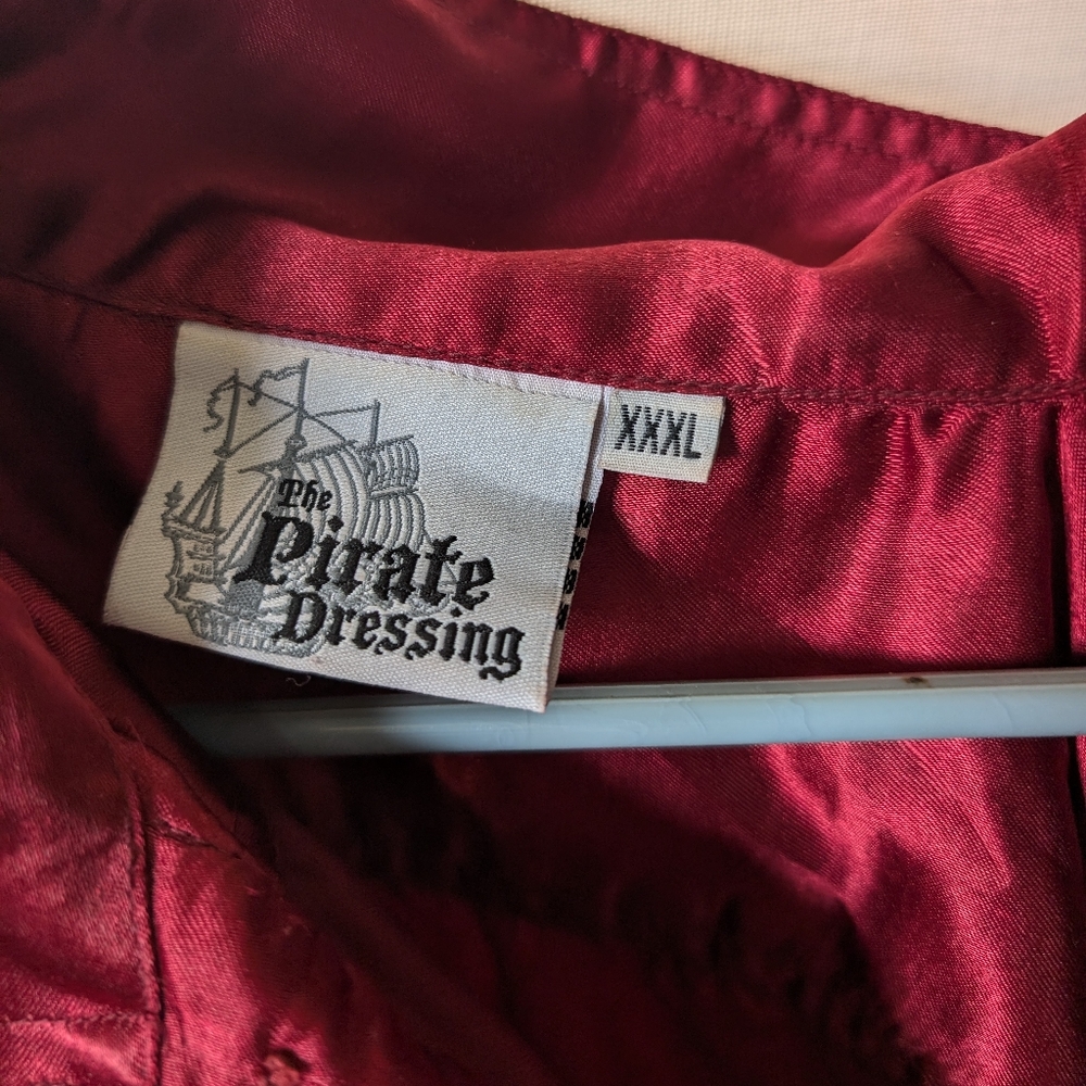 XxxL red Pirate shirt